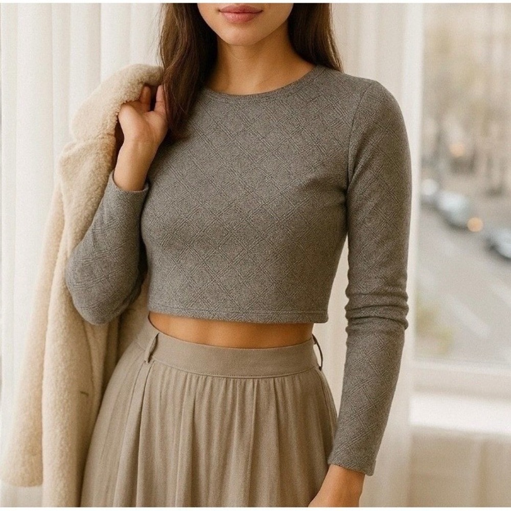 Zara Women's Crop Top Long Sleeve Neutral